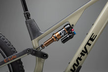 Cargar imagen en el visor de la galería, Whyte E-Lyte 150 Works