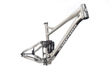 Laden Sie das Bild in den Galerie-Viewer, Prime V3.2 Frameset -Tint Raw - FOX Float X