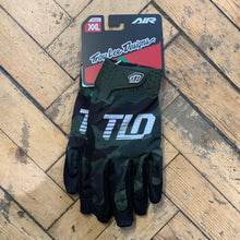 Load image into Gallery viewer, Troy Lee Designs Air Glove Camo Green