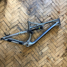 Laden Sie das Bild in den Galerie-Viewer, Whyte S-120C RS RAHMENSET