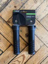 Load image into Gallery viewer, SDG Thrice Lock-On Grips