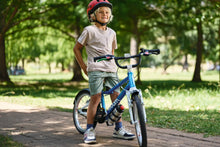 Cargar imagen en el visor de la galería, Woom Go 3 Pedal Bike