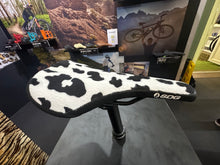 Load image into Gallery viewer, BEL-AIR 3.0 TRADITIONAL LUX-ALLOY RAIL SADDLE Furry!!!