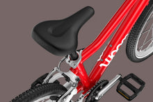 Cargar imagen en el visor de la galería, Woom Go 4 Pedal Bike