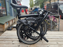 Load image into Gallery viewer, PRE-LOVED Brompton S6L Black Edition Gloss Black