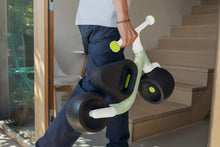 Cargar imagen en el visor de la galería, Woom WOW Balance Bike