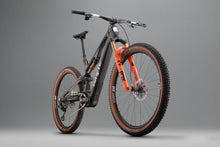 Laden Sie das Bild in den Galerie-Viewer, Whyte E-Lyte 140 Works XC/trail electric mountain bike (Delivery Early-Mid January)