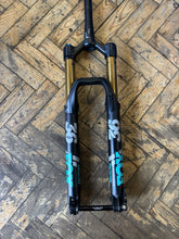 Cargar imagen en el visor de la galería, Pre Loved Fox Factory 36 Float 29” 150mm