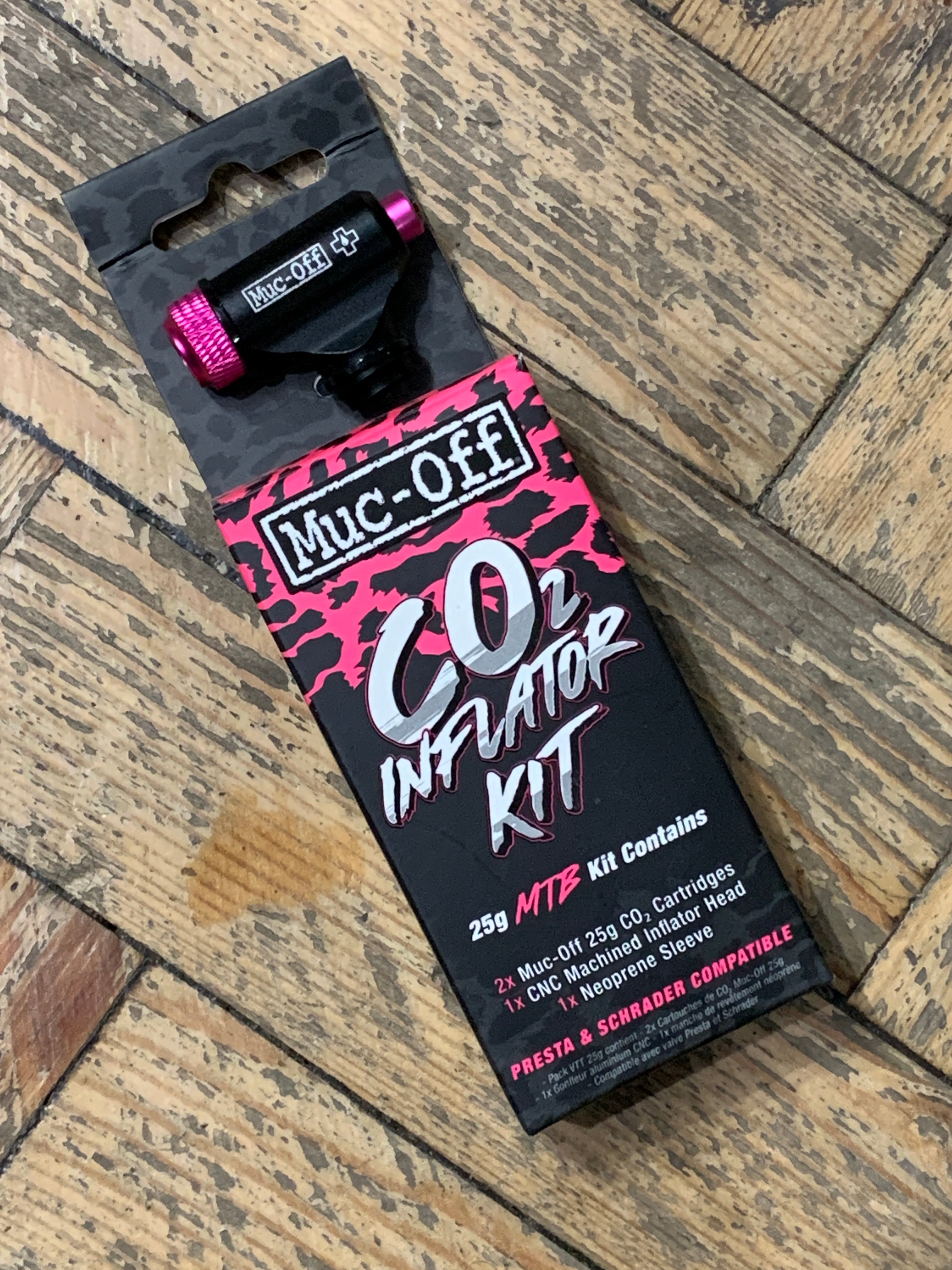 Muc-Off MTB CO2 Inflator Kit – Heales Cycles - Main Image